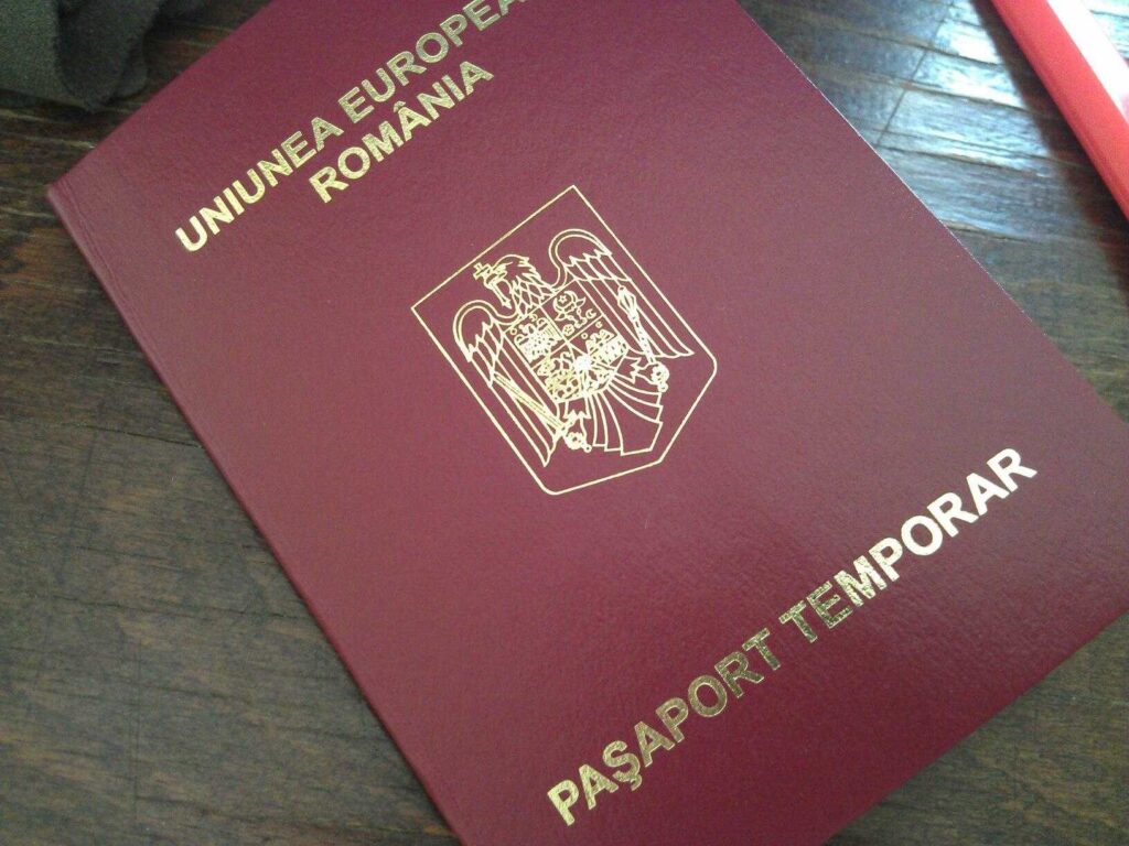 pasaport simplu temporar