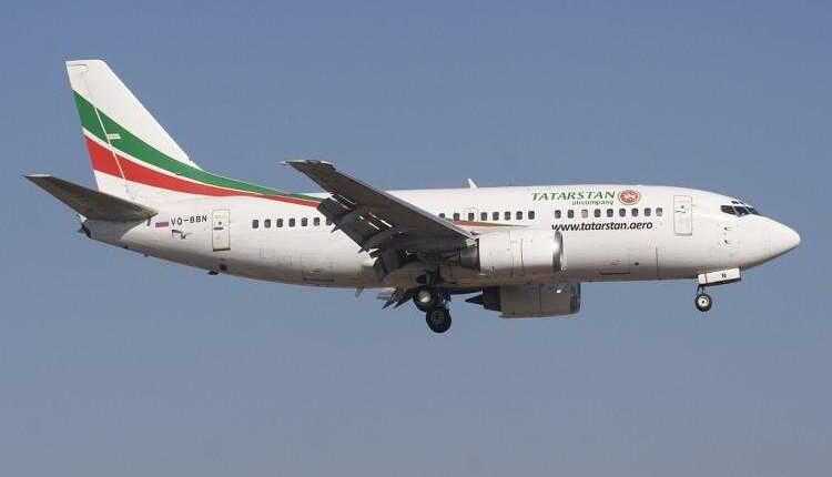 Boeing 737-500 Tatarstan Airlines
