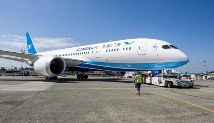 Xiamen-Airlines-787-8-Dreamliner