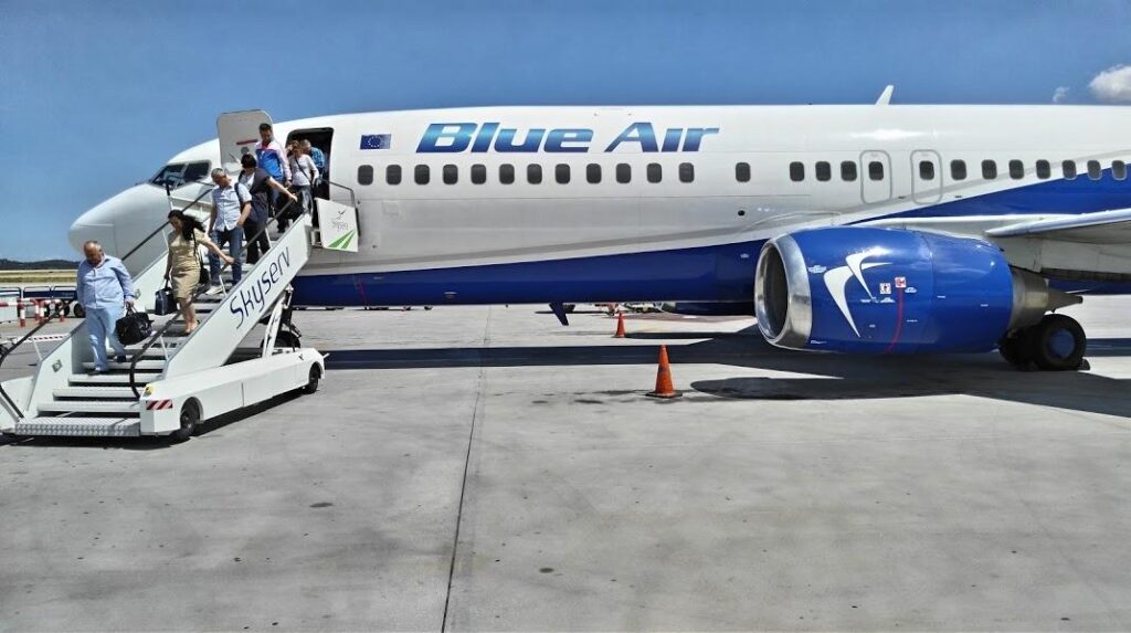 Blue-Air-Atenas