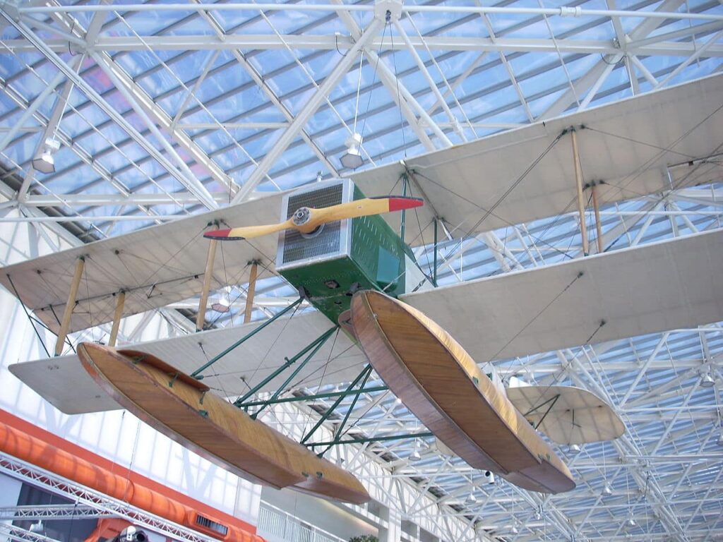 replica-primul-avion-boeing