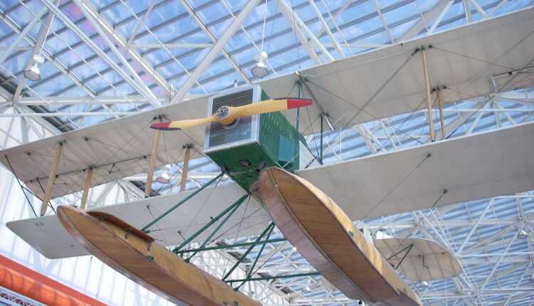 replica-primul-avion-boeing
