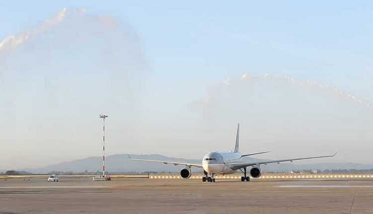Doha-Pisa-Qatar-Airways-salutul-apa