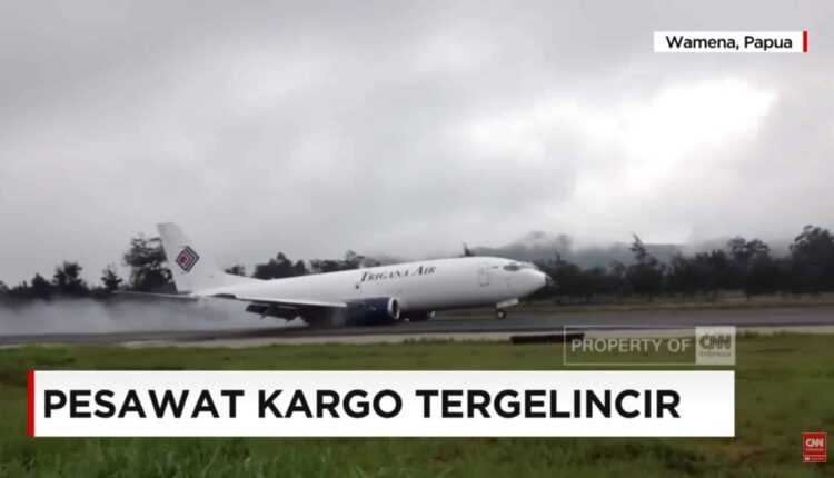 aterizare-pe-burta-boeing-737-300f