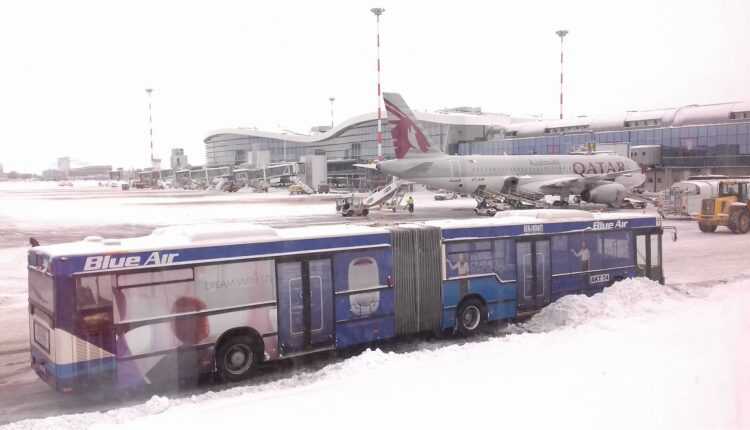 trafic-aerian-normal-aeroport-otopeni-bucuresti