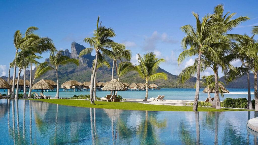 Four Seasons Resort-Bora-Bora-Relax