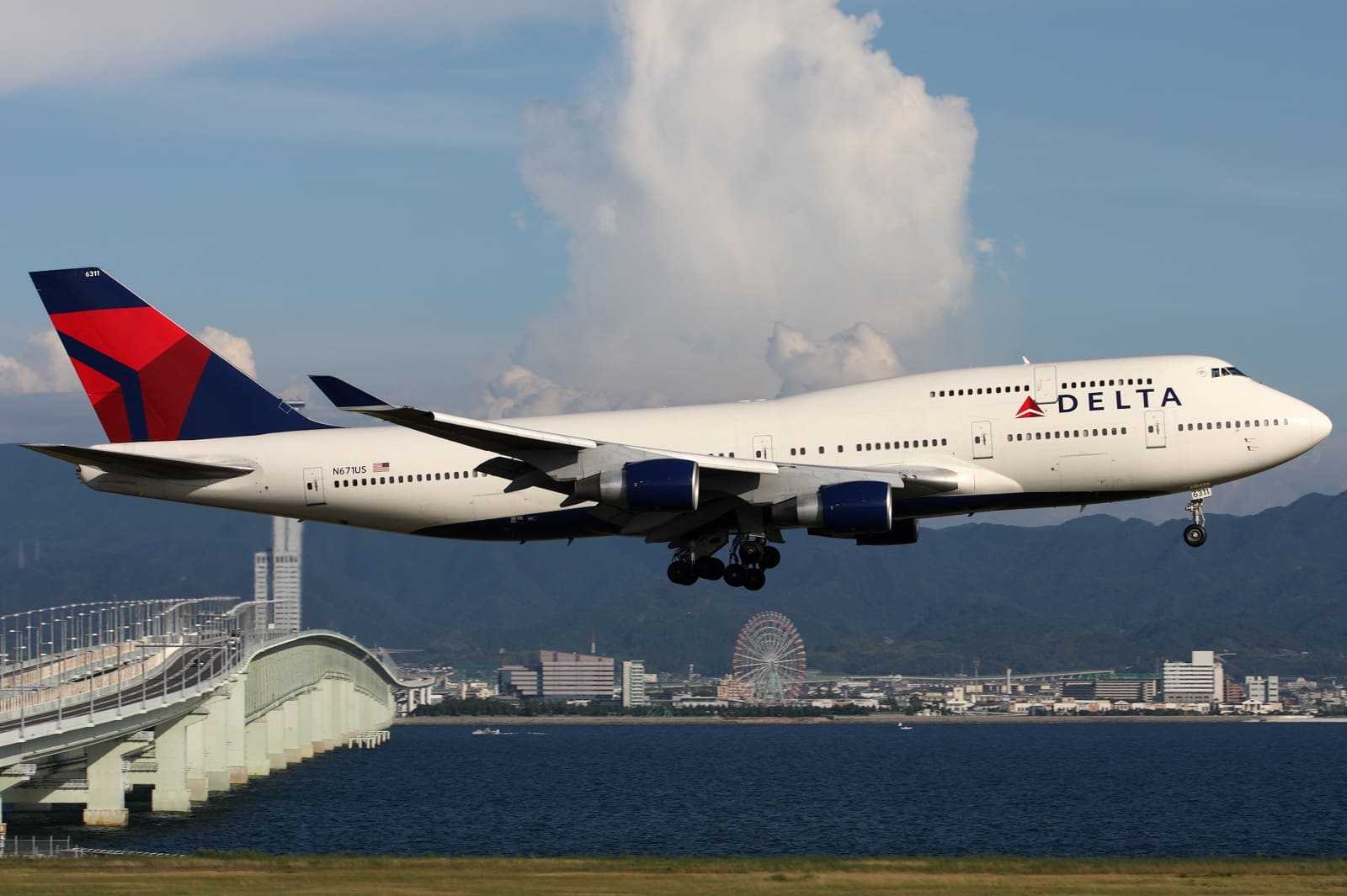 Боинг-747-400