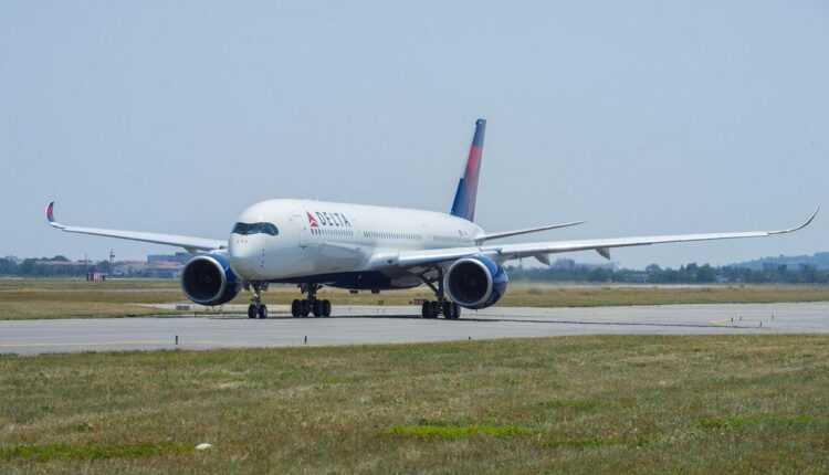 Airbus-A350-900-Delta-Air-Lines-2