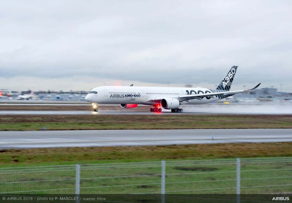 Airbus-A350-1000