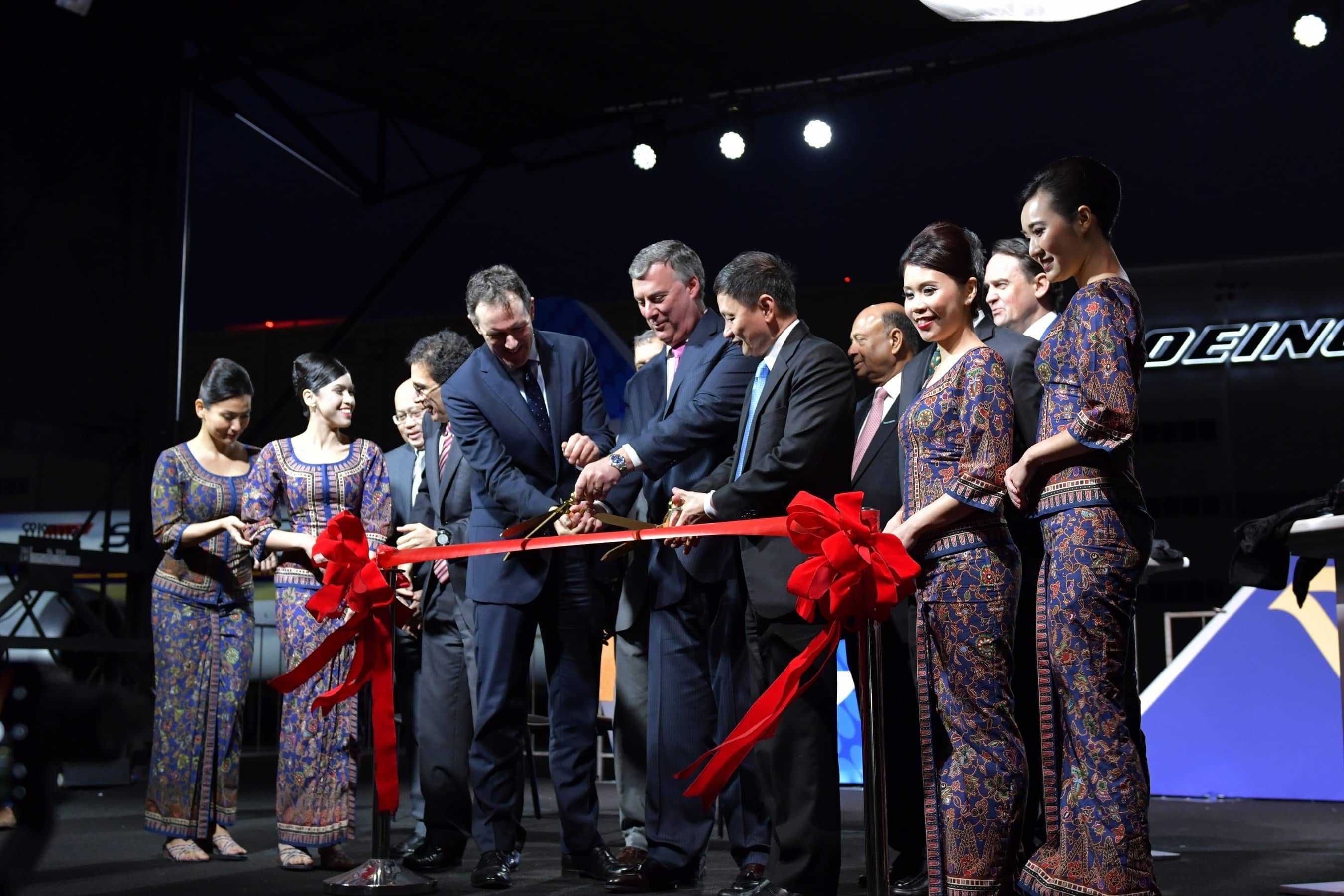 Boeing and Singapore Airlines Ribbon Cutting