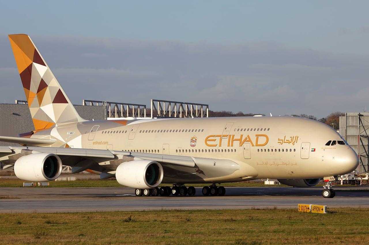 Etihad Airways will operate all flights to Paris with Airbus A380
