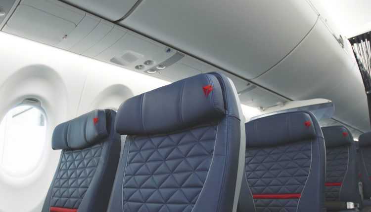 a220-100-Delta-Business