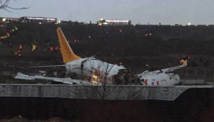 avion-737-800-pegasus-rupt-istanbul