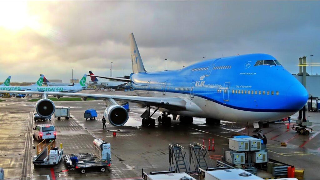 波音 747-400 klm