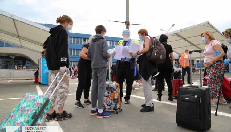 reguli-aeroport-distantare-sociala-2