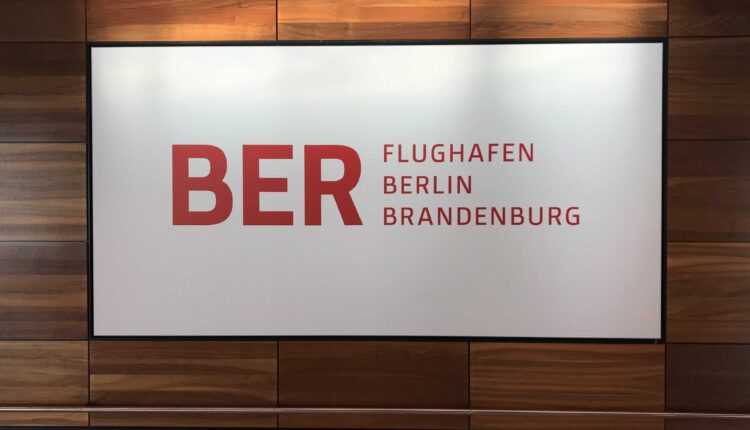 Lufthansa-zbor-special-deschidere-aeroport-Berlin