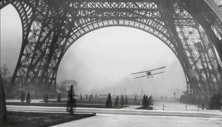 24-februarie-în-aviație-pilotul-Leon-Collet-moare-în-urma-unei-cascatorii-stupide