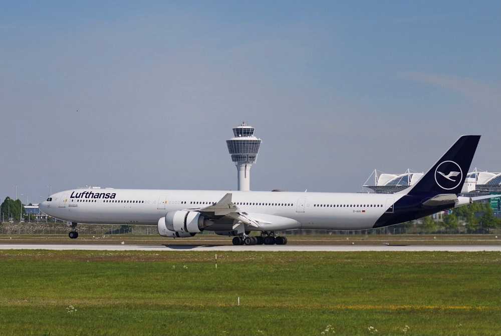Lufthansa-consolideaza-activitatea-Munchen-A340-600