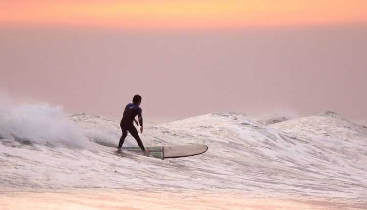 surfing-destinatii-turistice-sport