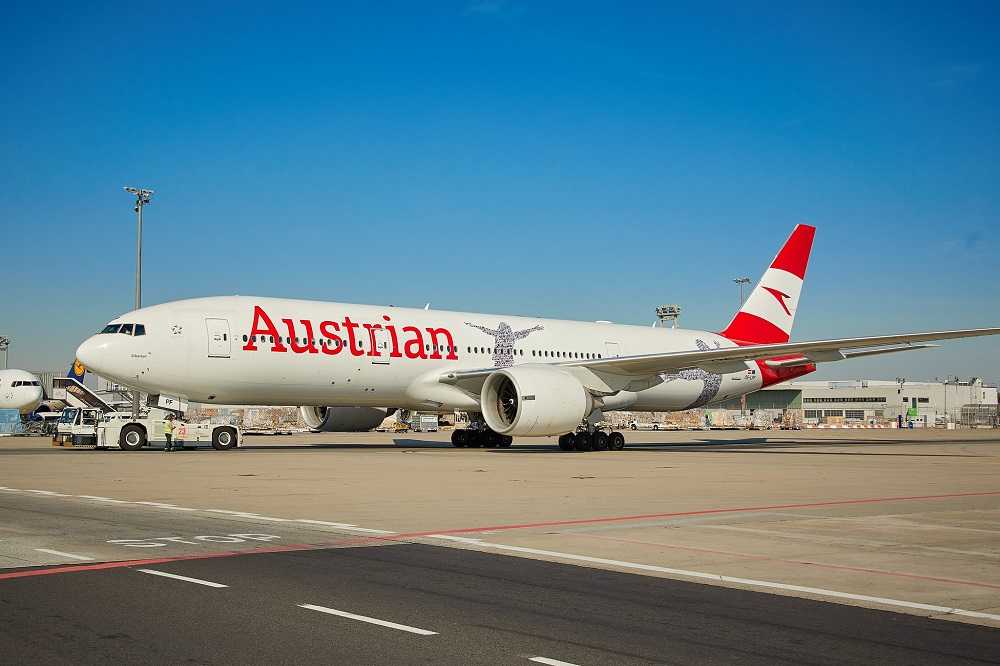 austrian-airlines-zboara-boeing-777-300ER-creta-grecia