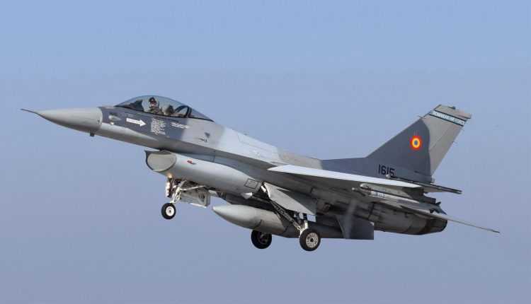F-16-Fortele-Aeriene-Romane