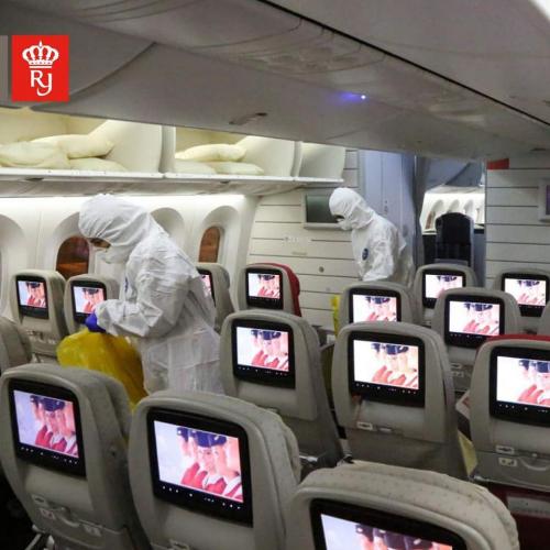 dezinfectarea-aeronavei-Boeing-787 -Royal-Jordanian-Airlines